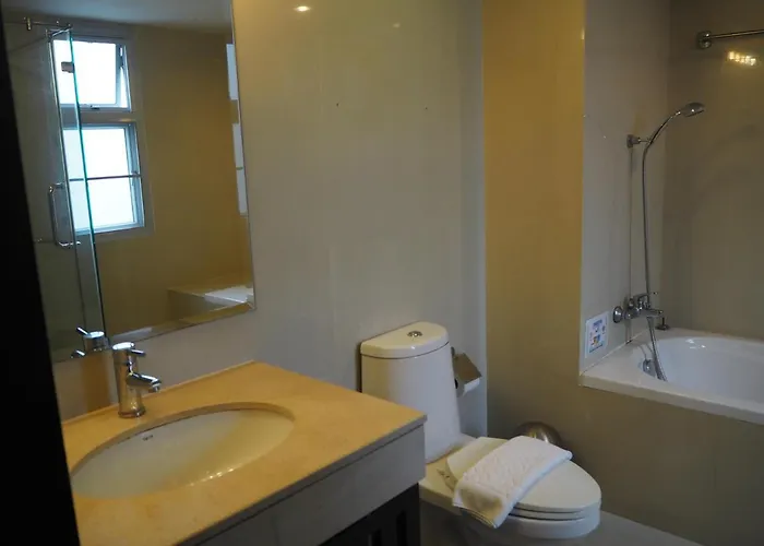 山林小屋 Custom Design Loft With City Views And Rooftop Pool